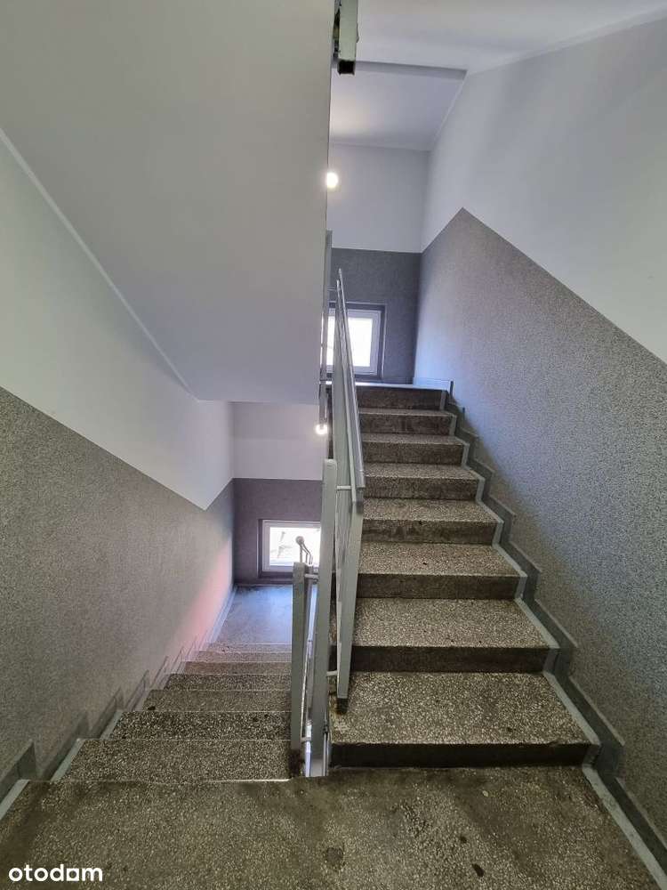 dwa pokoje, balkon, po generalnym remoncie, Kalwar-5