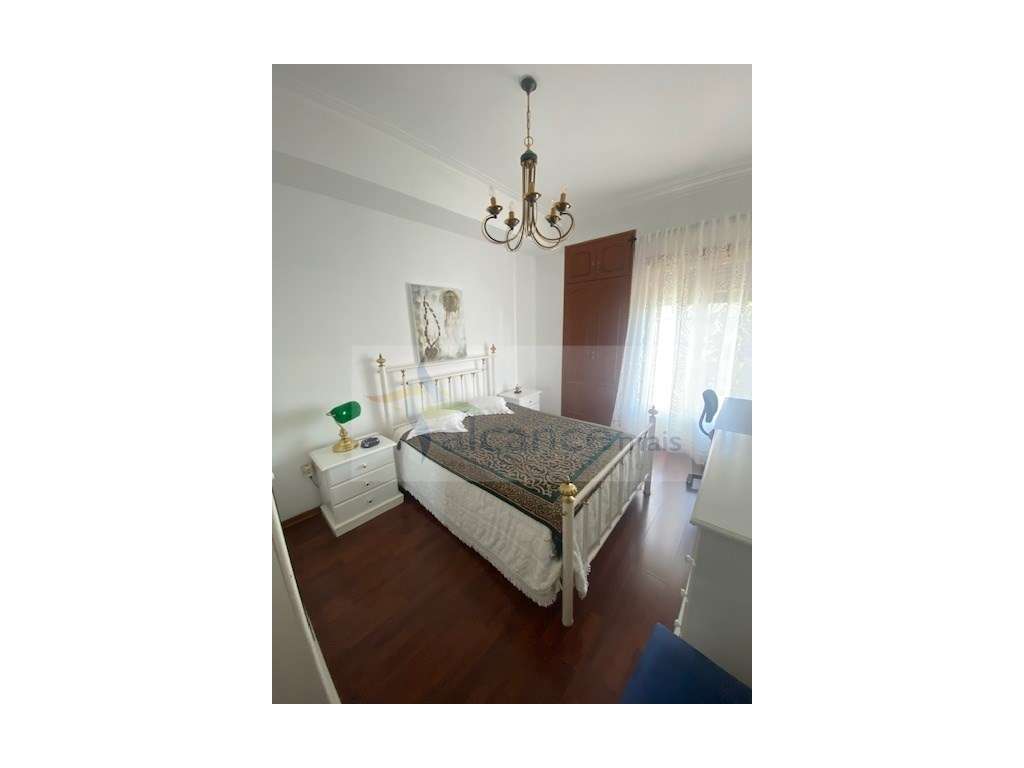 Moradia Exclusiva de Alto Padrão com Espaços Exterior Privativo-28