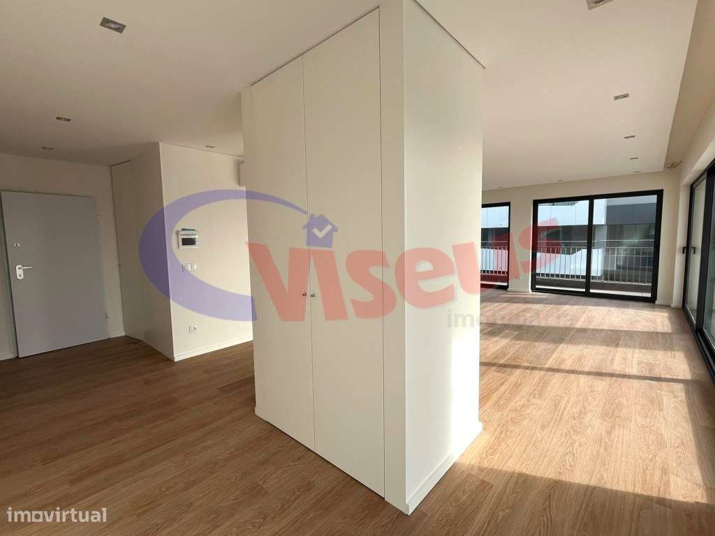 T4 Penthouse com Terraço Canidelo-26