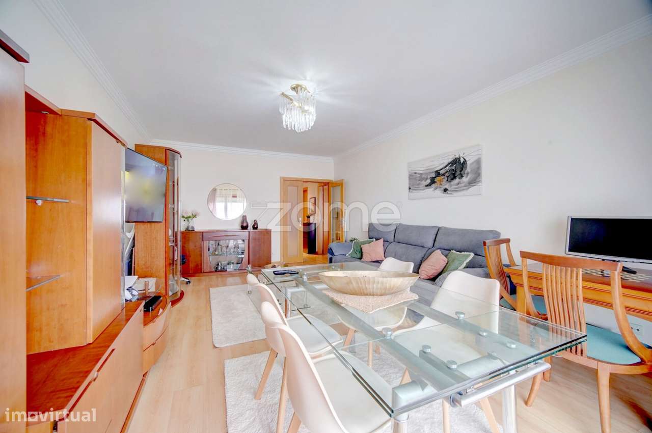 Apartamento T2 com garagem, no Casal da Mira, Amadora. - Grande imagem: 4/20