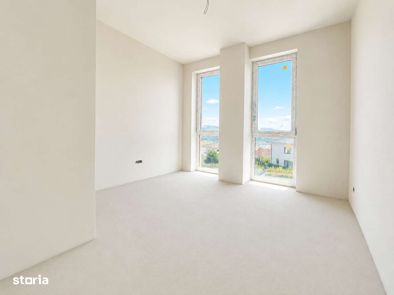 Apartament de 3 camere, 66 mp, 2 bai, zona Vivo-2