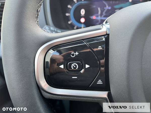 Volvo XC 90 - 18