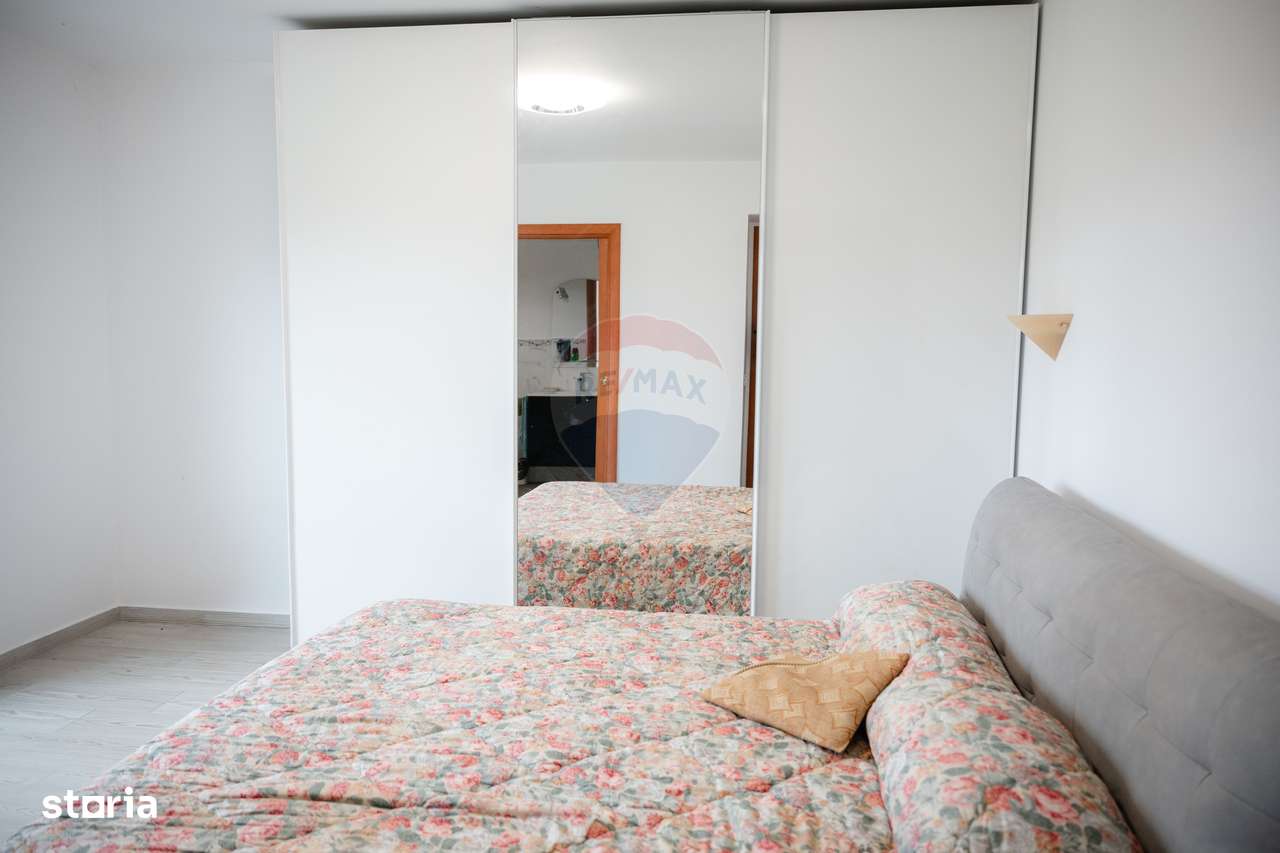 Casă / Vilă cu 5 camere de vânzare-9