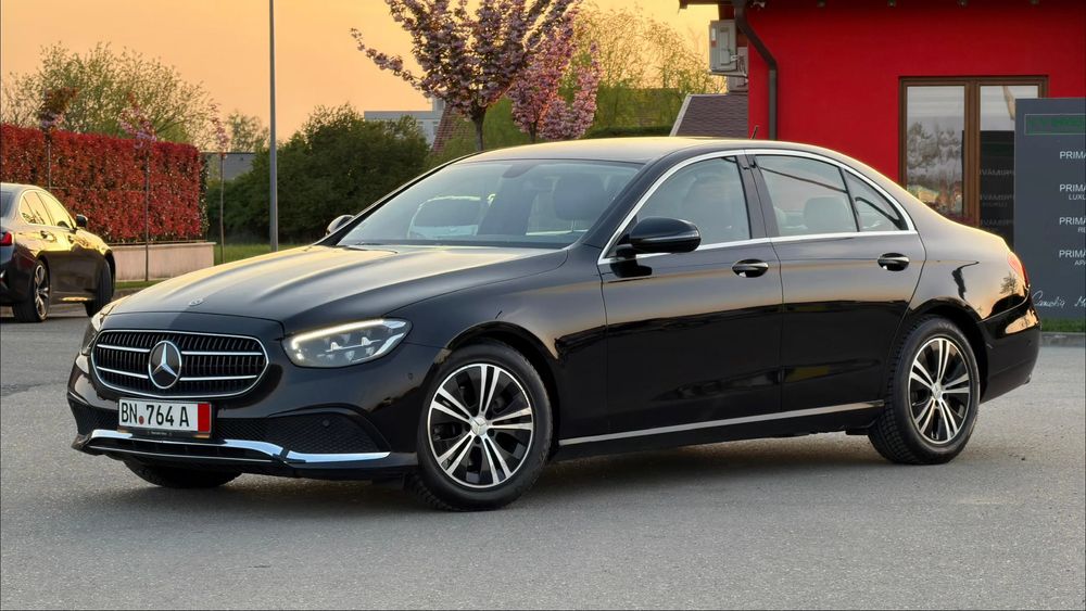 Mercedes-Benz E 2022