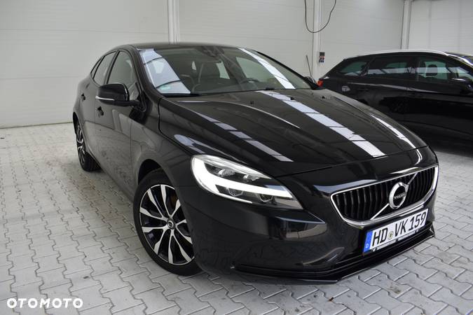 Volvo V40 T2 Summum - 8