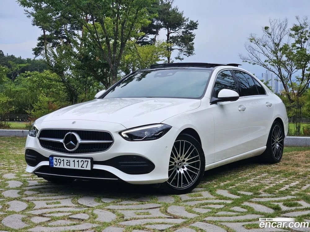 Mercedes-Benz C W206 (2021-) 300 4Matic 9G-TRONIC Avantgarde 2024