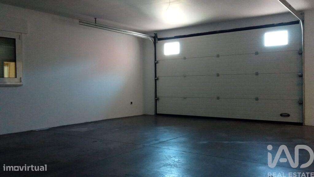 Casa T6 em Bidoeira de Cima de 372,00 m2 - Grande imagem: 4/22