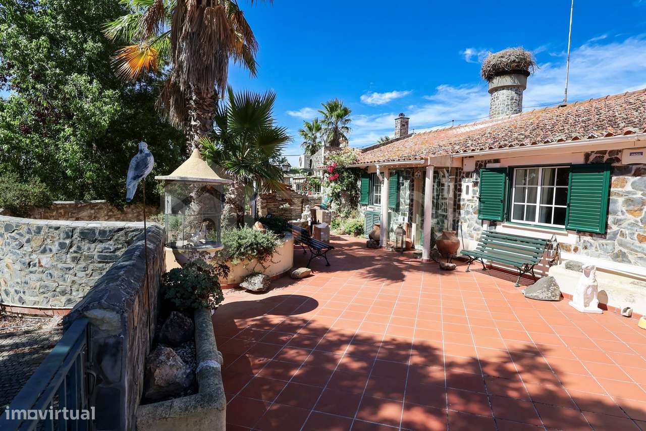 QUINTA T7 COM ALOJAMENTO LOCAL, RESTAURANTE, PISCINA E LAGO EM BEJA SÃ-41
