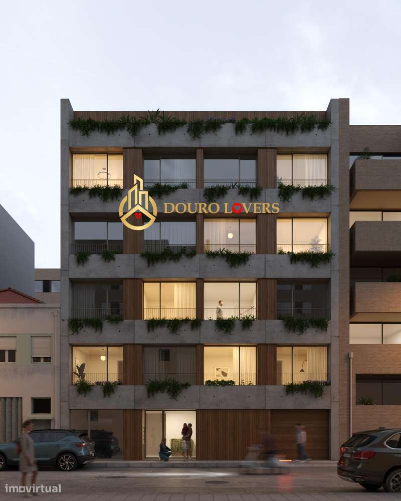 Apartamento T2 com Varanda e Garagem em Matosinhos-21