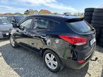 Hyundai ix35 2.0 CRDi 4WD Premium - 4