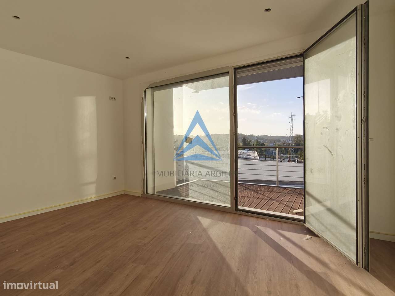 Apartamento T3 Duplex- Condomínio Fechado-10