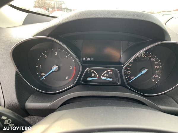 Ford Kuga 1.5 TDCi 2WD Powershift Trend - 14