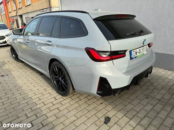 BMW Seria 3 320d Touring xDrive M Sport - 5