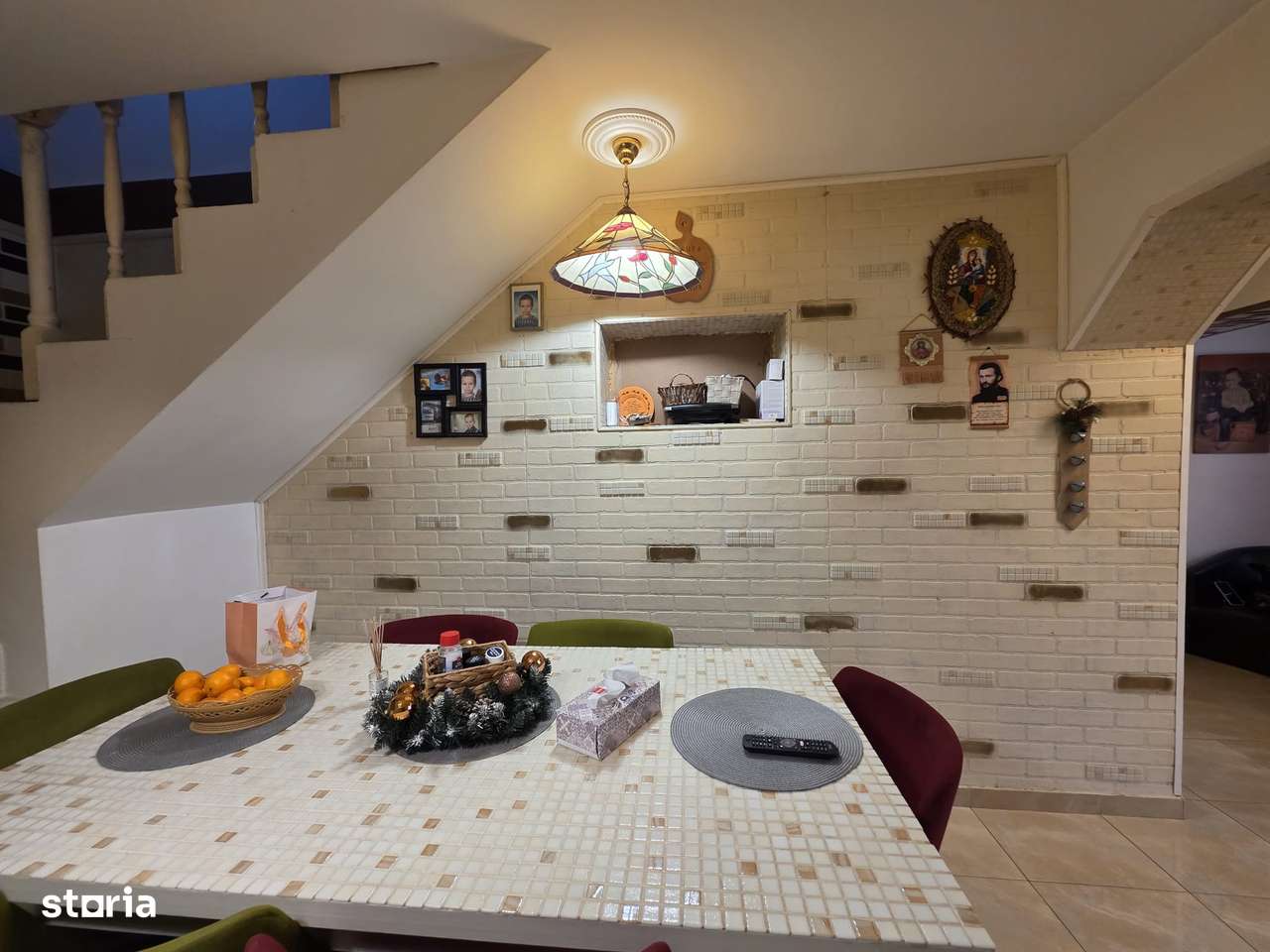 Casă spațioasă cu etaj, utilități complete și piscină – Simeria, HD-7