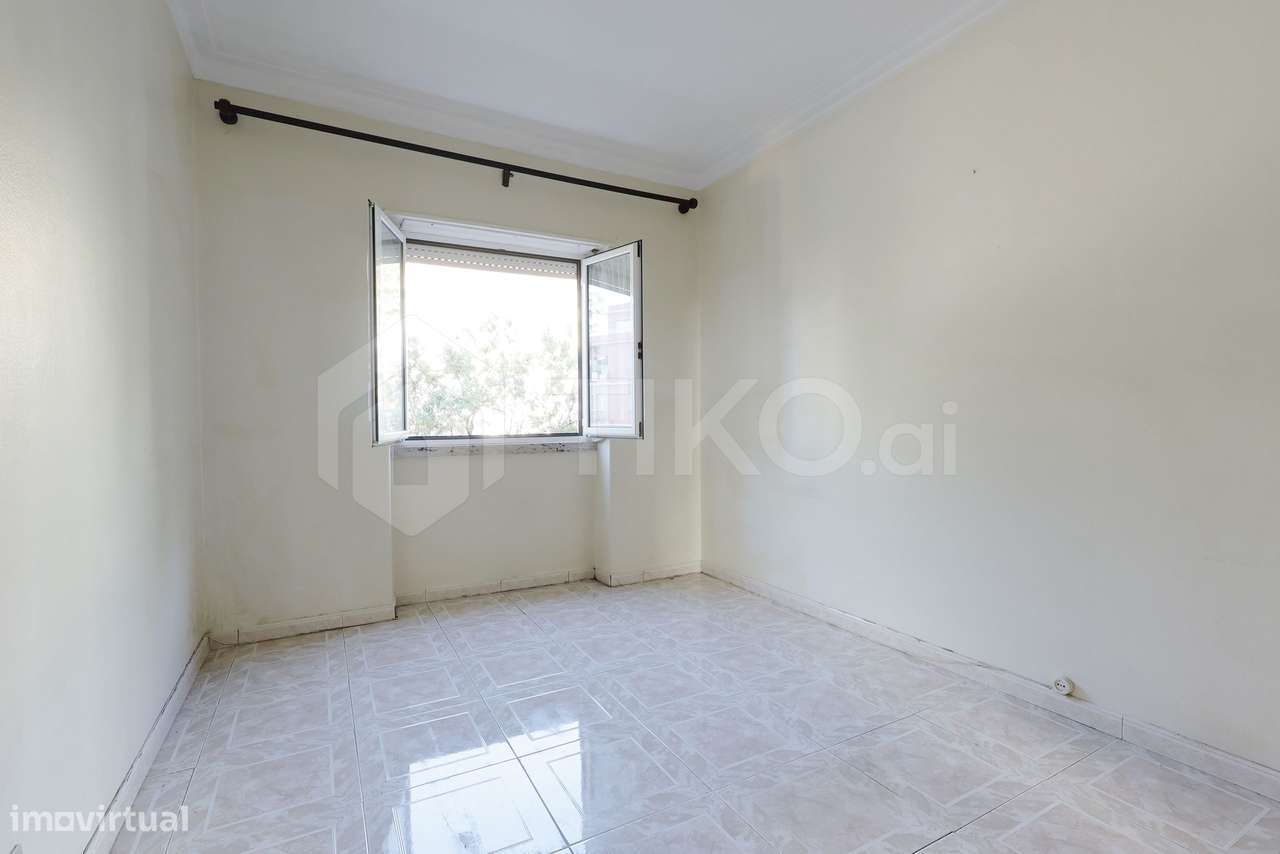 APARTAMENTO T2 na Venteira-Amadora | Excelente localização-13