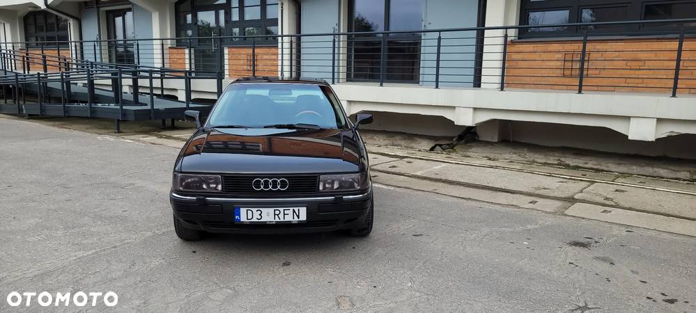 Audi 90 2.3 E - 4