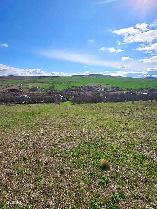 Teren cu casa, 3700 mp, Apahida, satul Campenesti - Imagine principală: 5/10