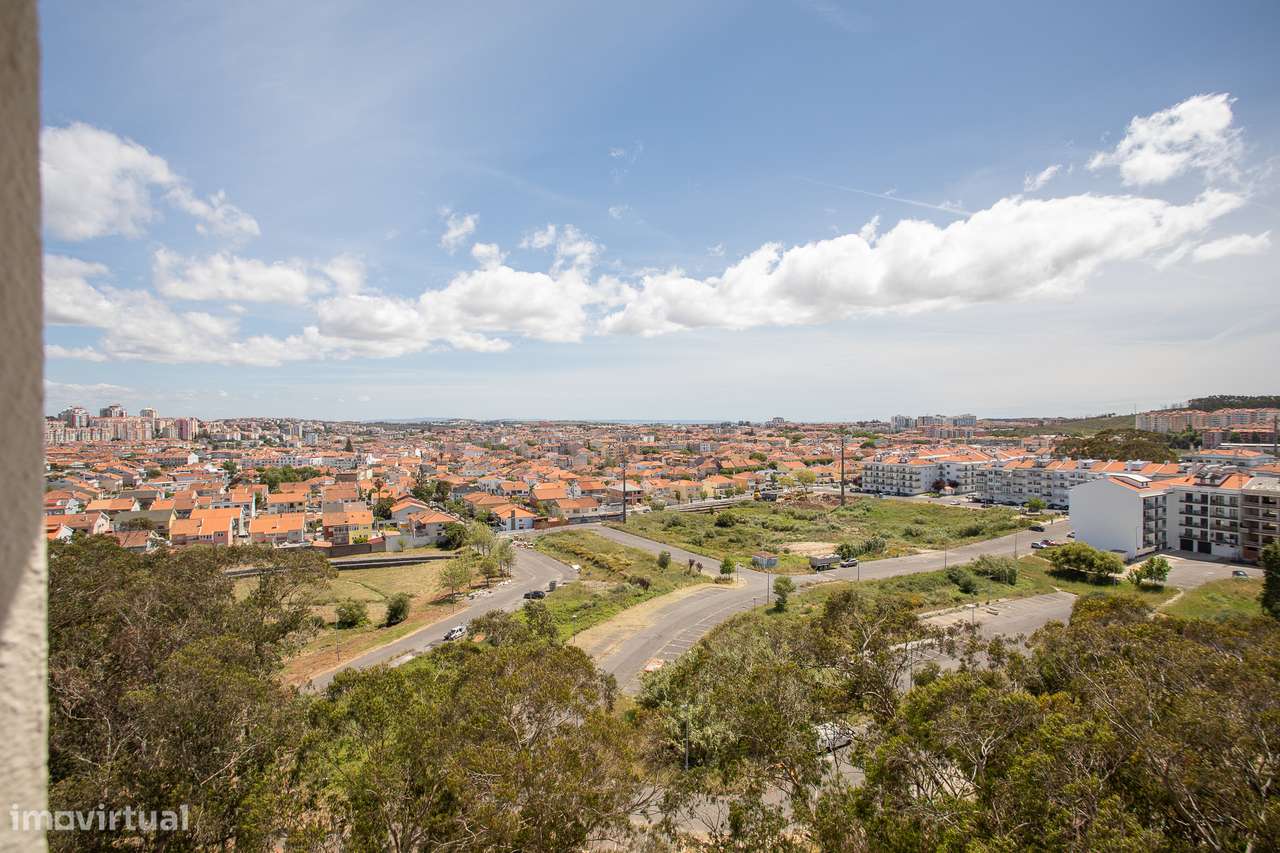 Apartamento T3, situado em Algueirão-21