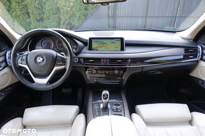 BMW X5 xDrive30d - 13