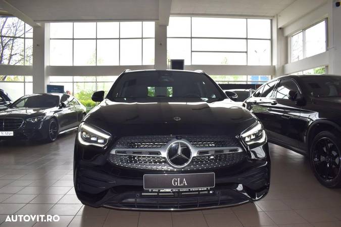 Mercedes-Benz GLA 250 e 8G-DCT AMG Line - 3