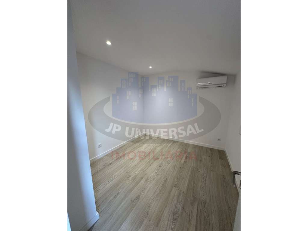 Vende se Apartamento T2 Albufeira-22