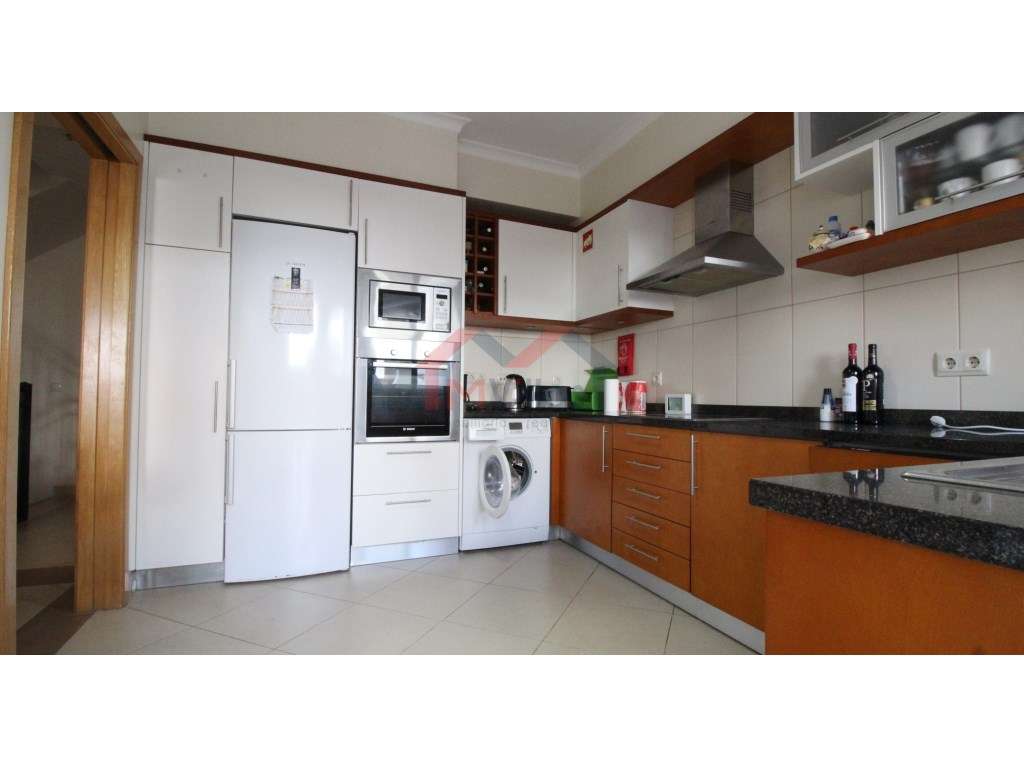 Moradia V3+1 com terraço em condomínio com piscina - Cabanas de Tavira - Grande imagem: 4/18