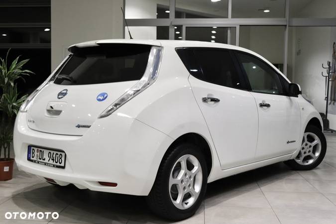 Nissan Leaf - 14