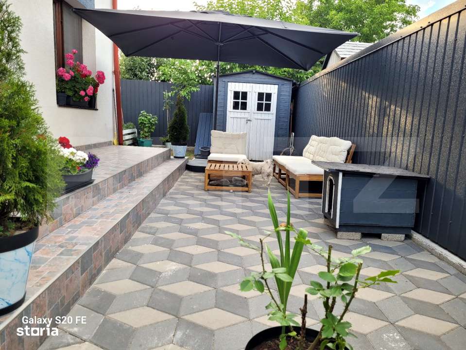 Casa moderna, singur in curte, lux, 4 camere, garaj, luminoasa - Imagine principală: 1/15