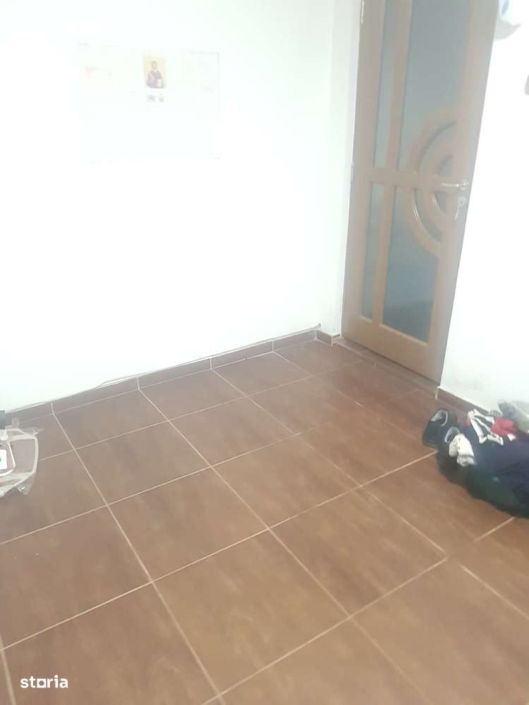 Apartament de 30mp, locuibil la ground floor, securizat - Imagine principală: 2/5