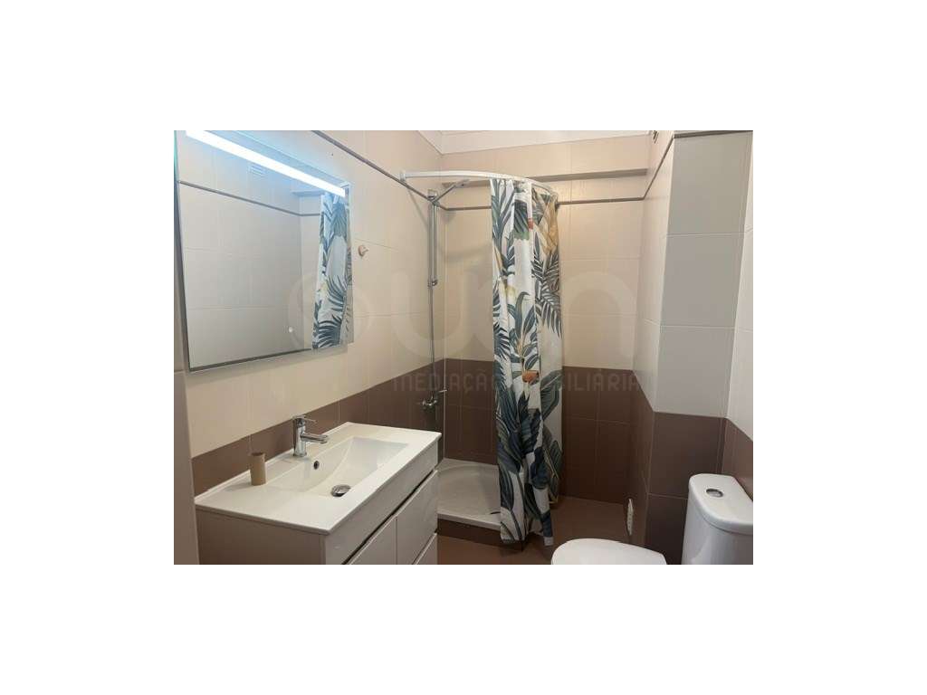 Apartamento T3 em Rio de Mouro, Sintra-14