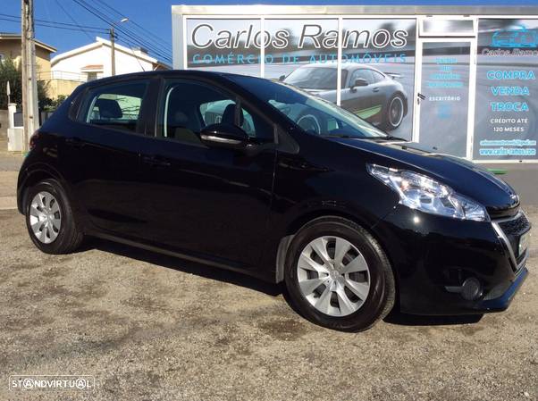 Peugeot 208 1.4 HDi Allure - 6