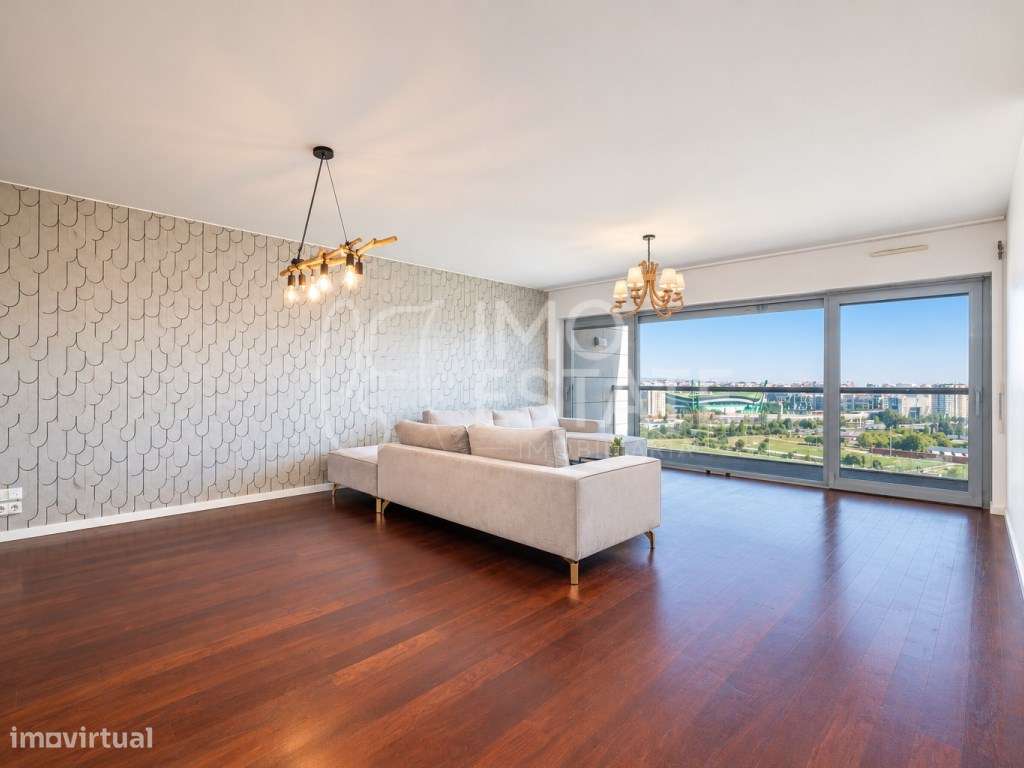Apartamento T3 Condomínio Privado | Lisboa-2