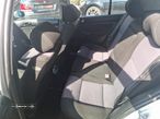 VW Golf 1.6i Sport Pacific - 17