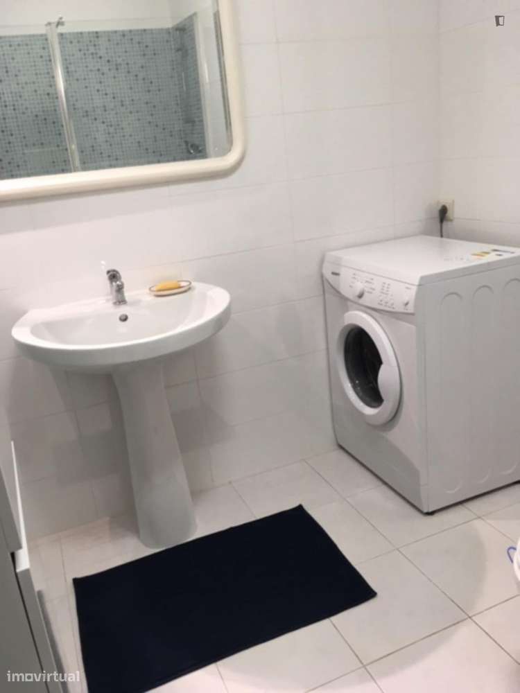 Apartamento com 1 quartos - localizado em Alta Universitária Coimbra - Grande imagem: 4/12