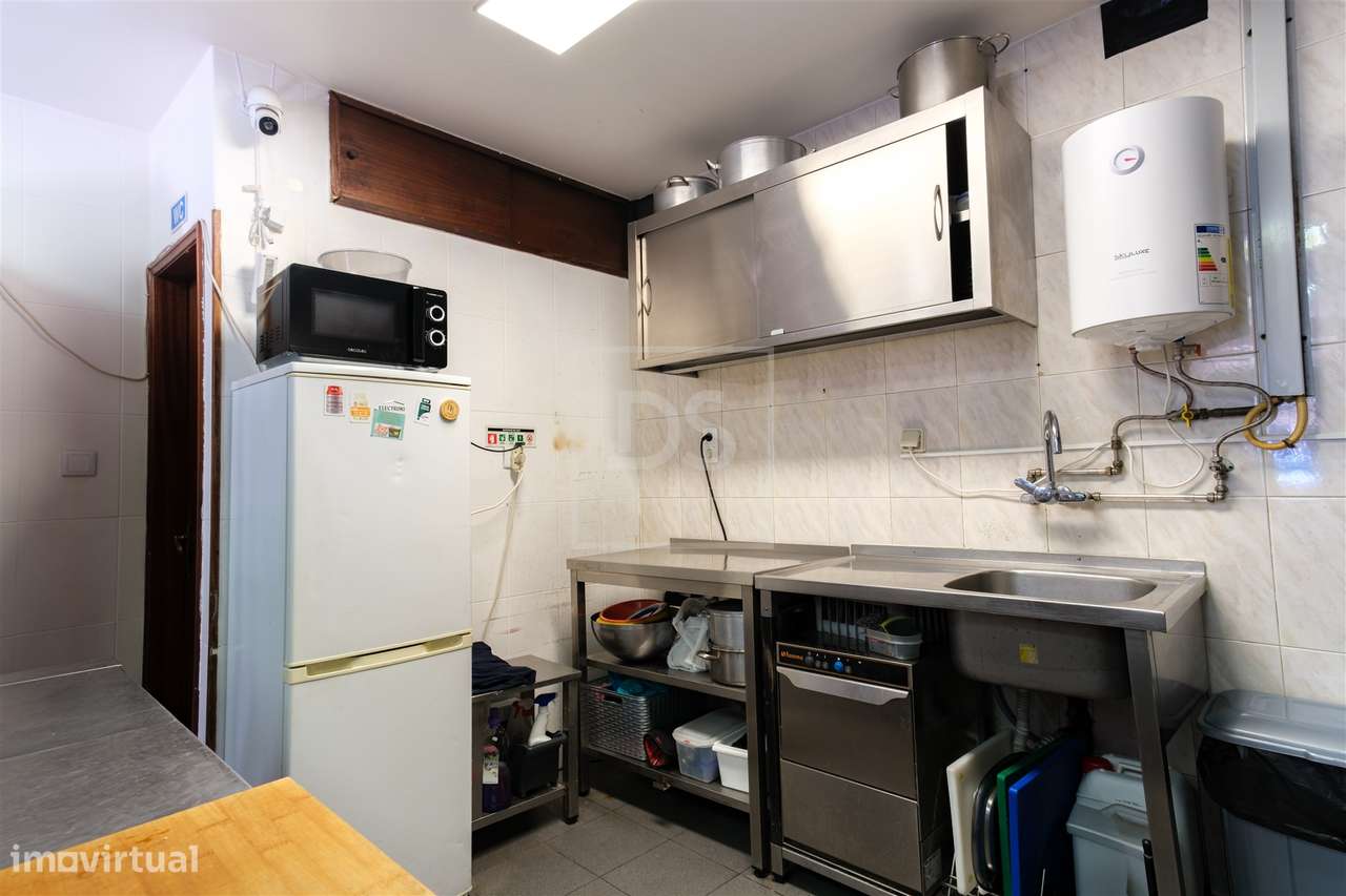 Moradia Geminada T6 Venda em Campolide,Lisboa-8