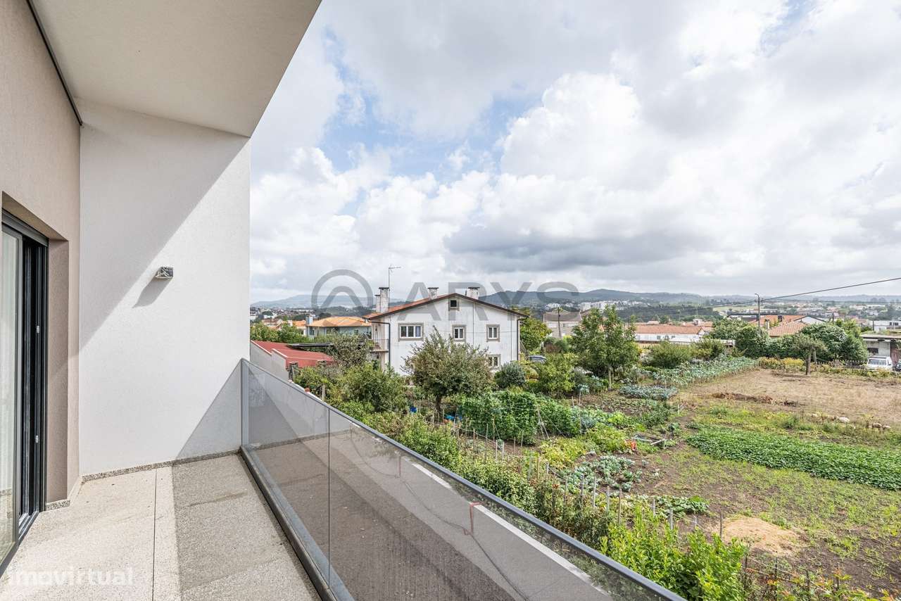 APARTAMENTO T1 NOVO-8