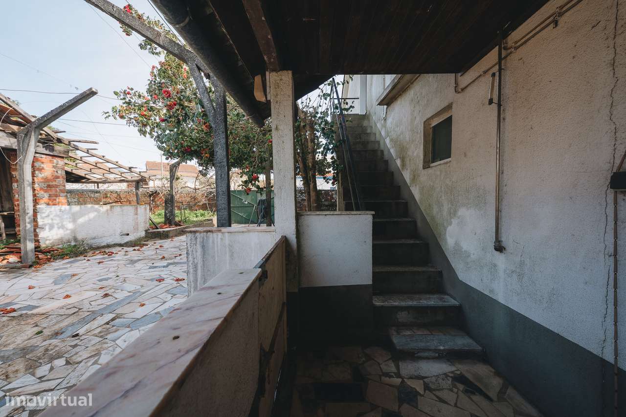 Moradia T3 com Terreno de 1.577 m² | Ribeira do Fárrio – Ourém-25