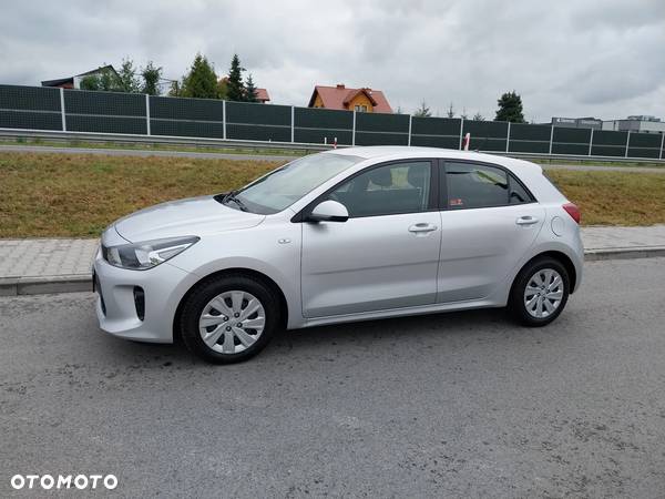 Kia Rio 1.2 L - 7