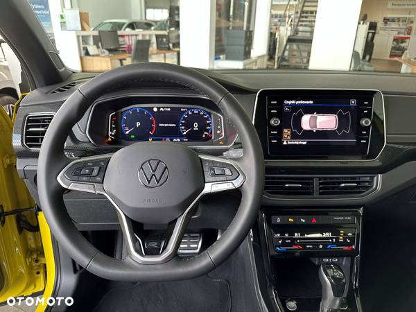 Volkswagen T-Cross - 12