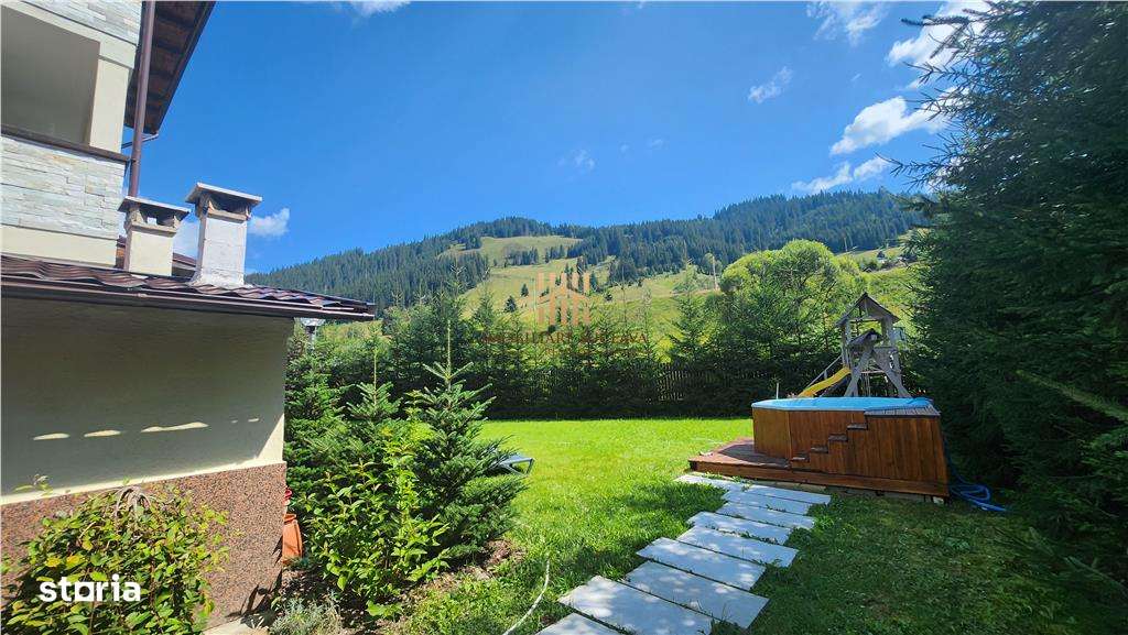 Casa De Vacanta in Bucovina Saru Dornei De Vanzare - Imagine principală: 4/16