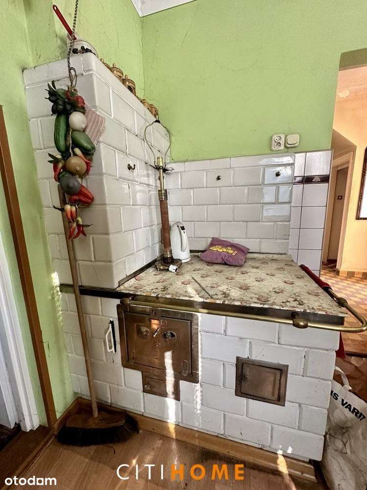 * Siedlisko z murowanymi budynkami w Nadbrzeżu * - Pełny obrazek: 4/12