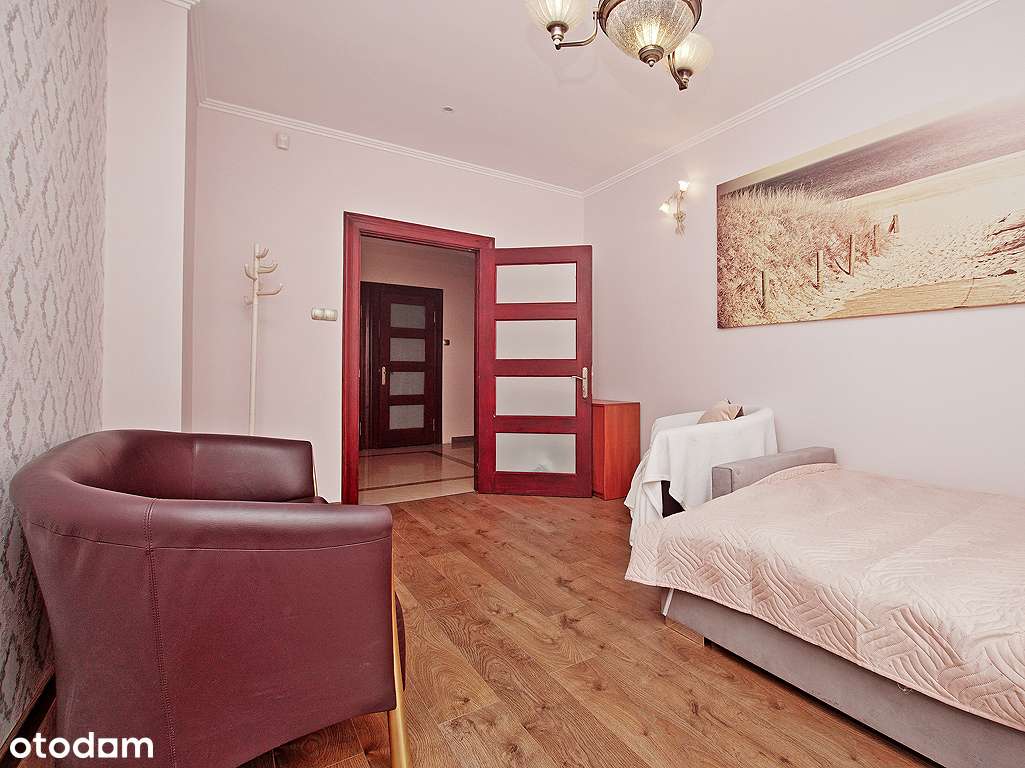 Gdynia Centrum/ 3 przestronne pokoje/ 2 balkony-4