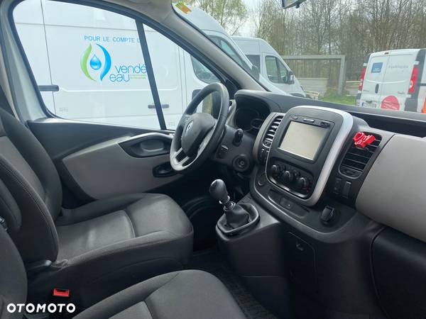 Renault Trafic SpaceClass 1.6 dCi - 9