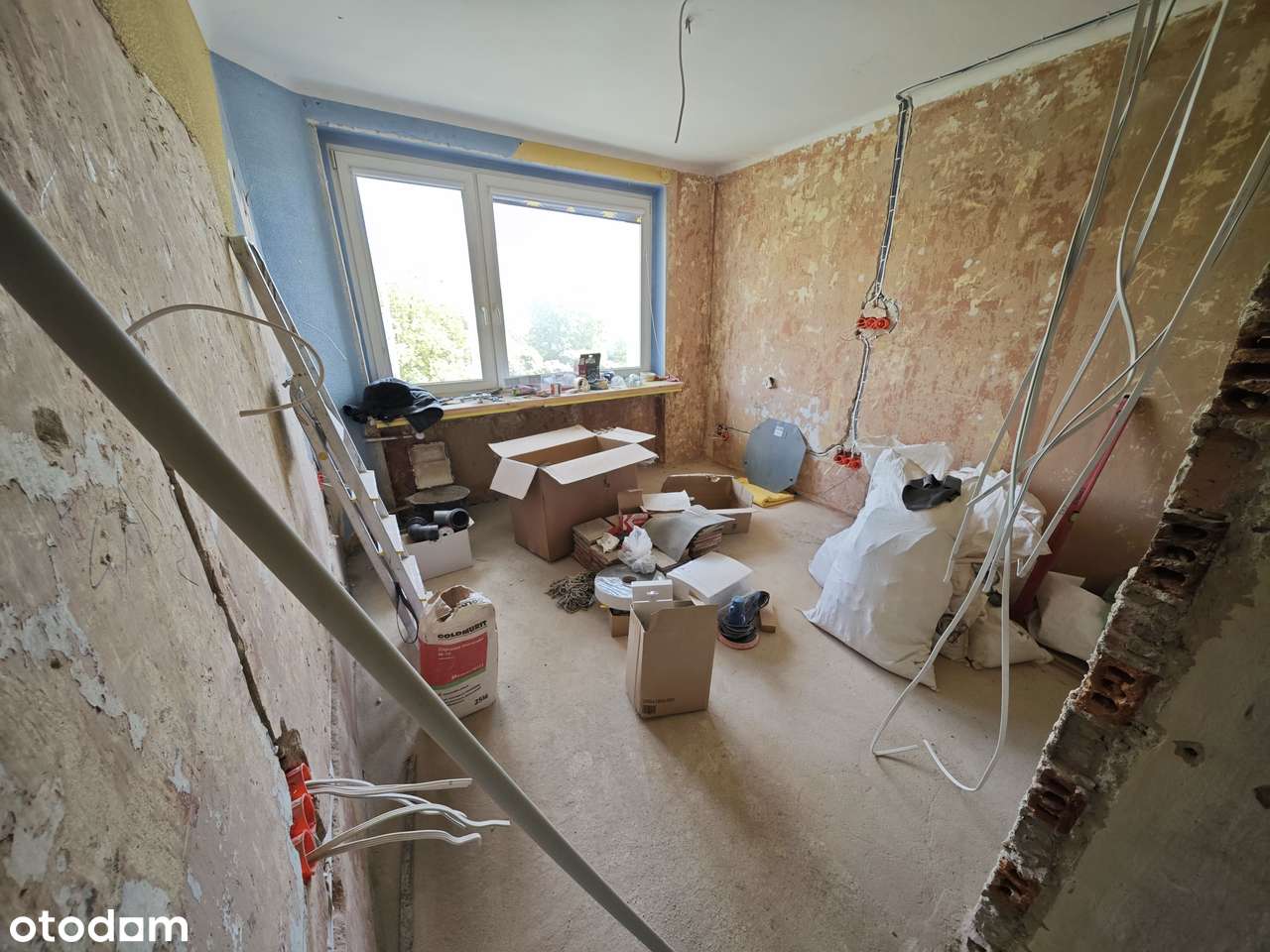 Sprzedam niedokończoną inwestycje, 3 pokoje, dobra lokalizacja,balkon-8