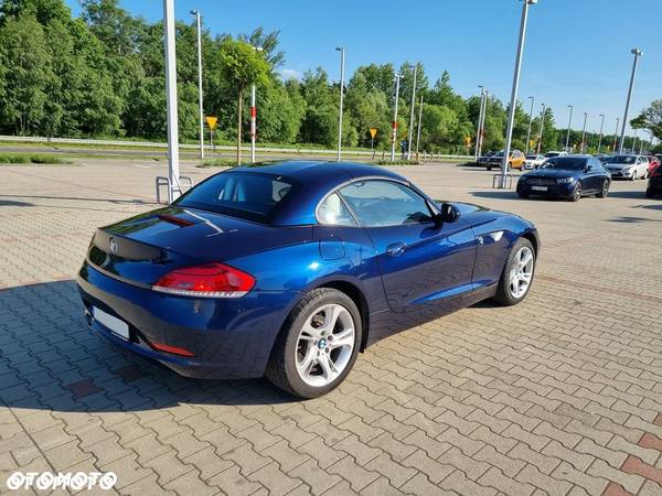 BMW Z4 23i sDrive - 11