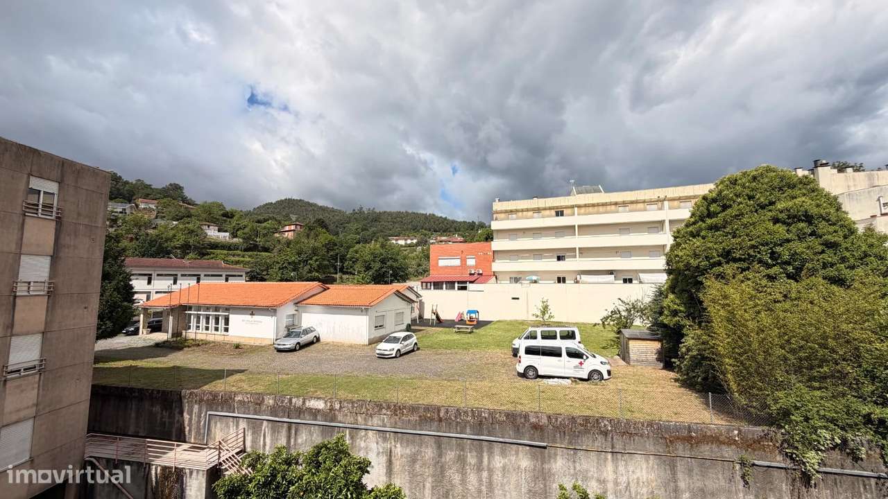 Apartamento T3 c/ Rentabilidade em Arcos de Valdevez-5