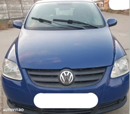 Dezmembrez Volkswagen Fox 1.2 Benzina din 2008 volan pe stanga - 1