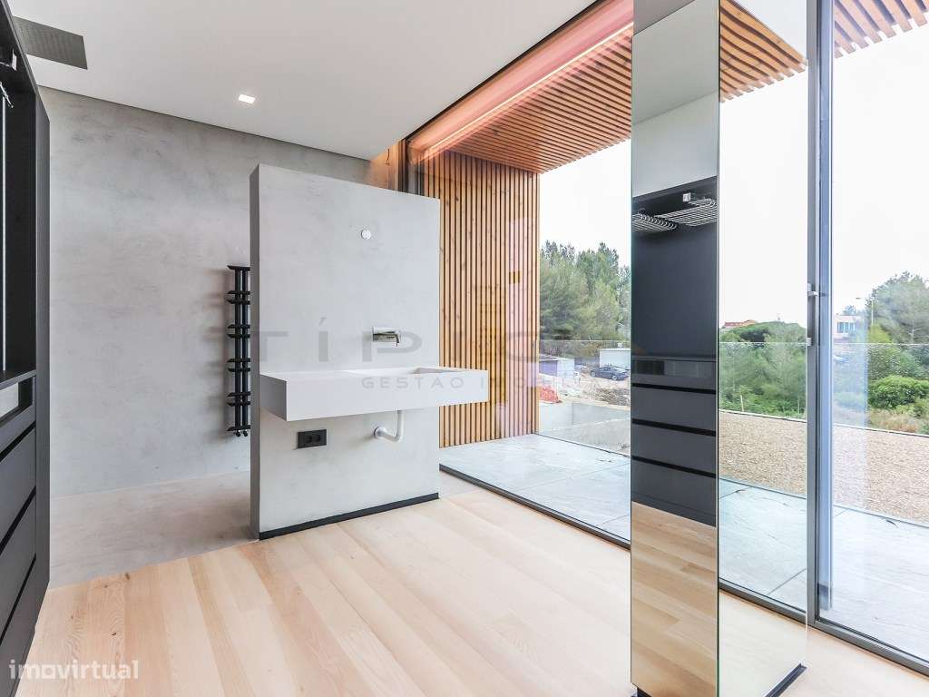 Moradia LUXO Condomínio Privado-28