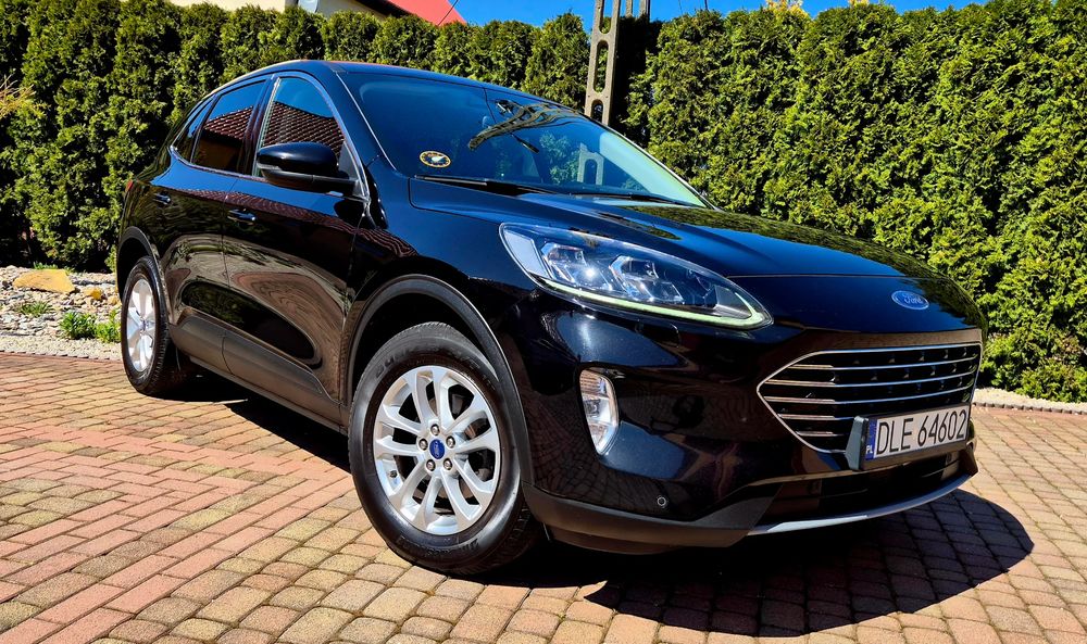 Ford Kuga III (2019 - ) 2.0 EcoBlue Hybrid TITANIUM X 2021