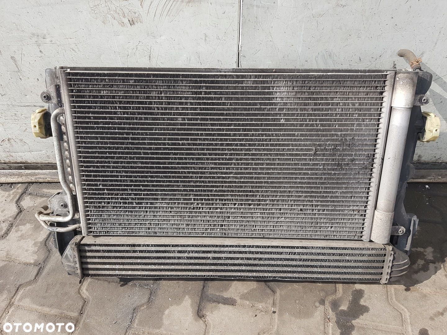 VW POLO 6R 09-14r 1.6 TDI CHŁODNICA WODY KLIMATYZACJI INTERCOOLER CHŁODNICE - 1